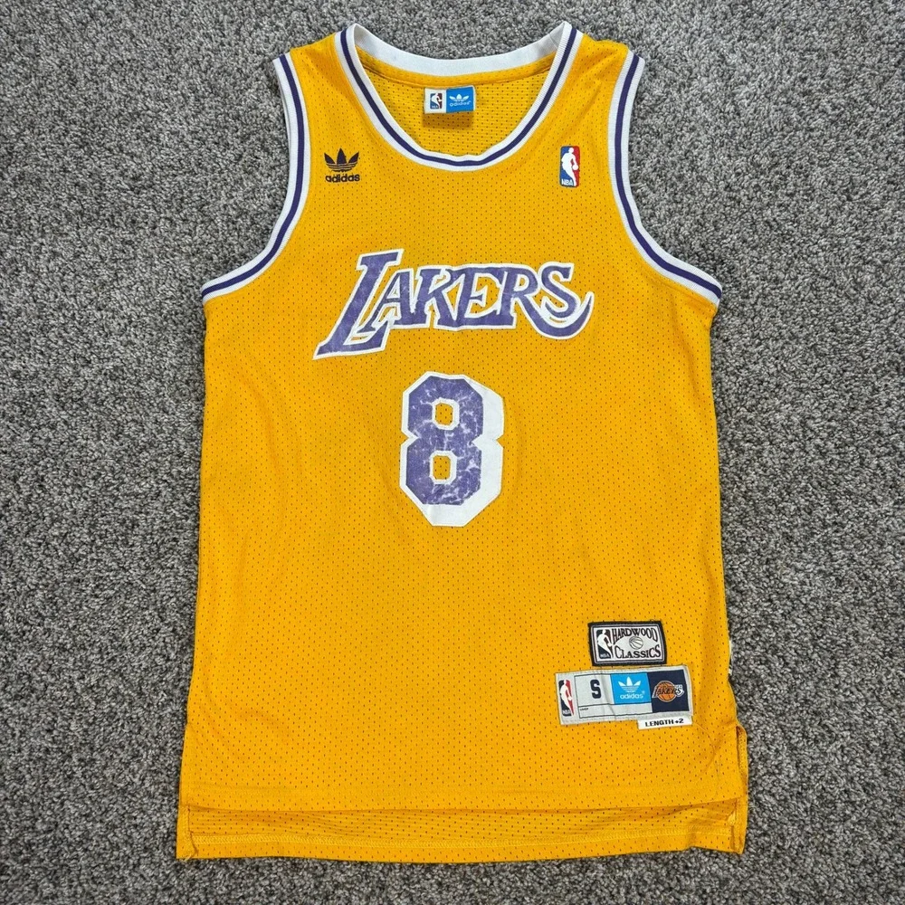 Adidas Men's S Kobe Bryant Los Angeles Lakers #8 Hardwood Classics Jersey Yellow